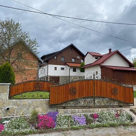 Ethno House Izvor Otel Vrelo Koreničko Dış mekan fotoğraf