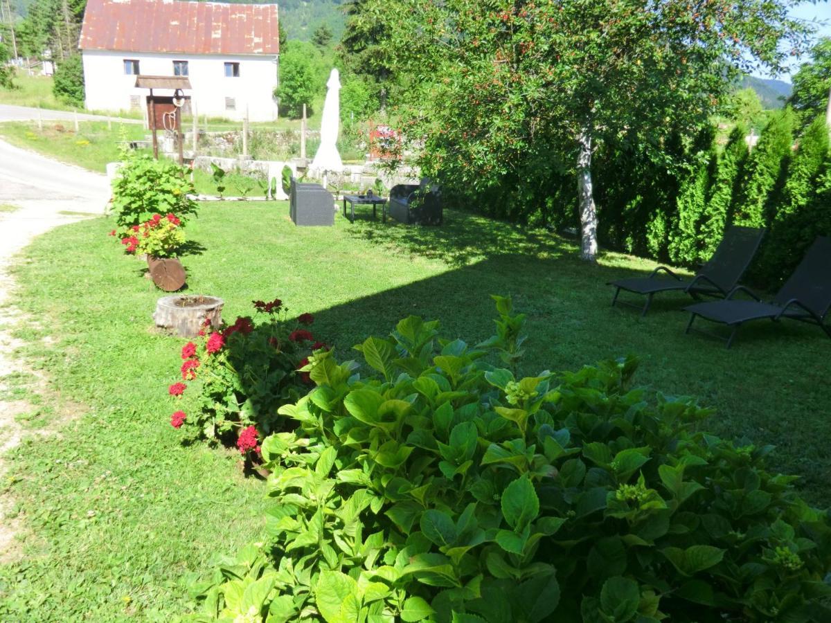 Ethno House Izvor Otel Vrelo Koreničko Dış mekan fotoğraf