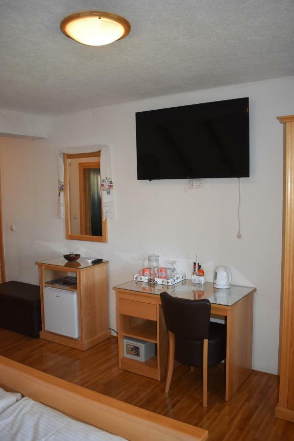 Ethno House Izvor Otel Vrelo Koreničko Dış mekan fotoğraf
