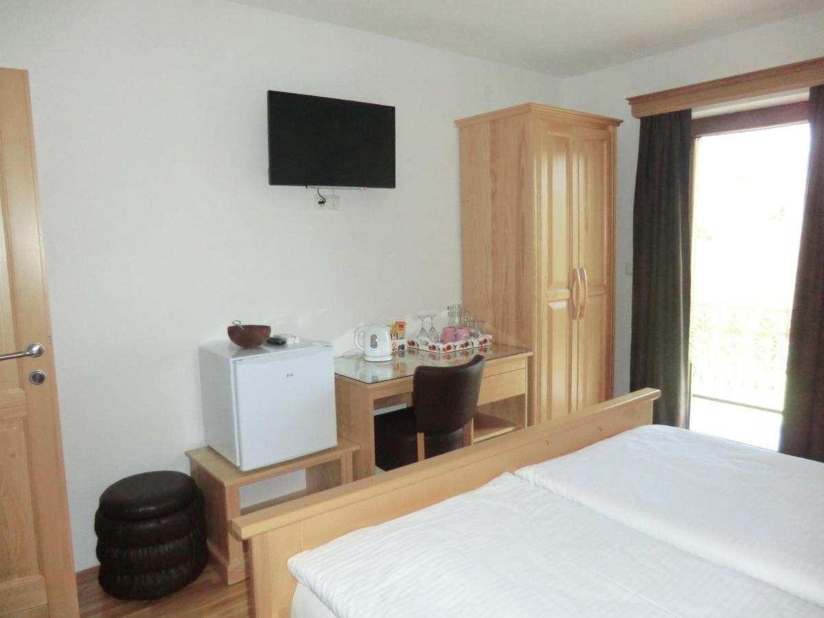 Ethno House Izvor Otel Vrelo Koreničko Dış mekan fotoğraf